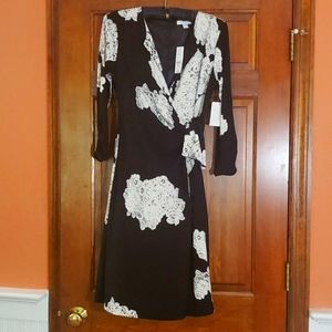 New York and co NWT b&w size small faux wrap dress
